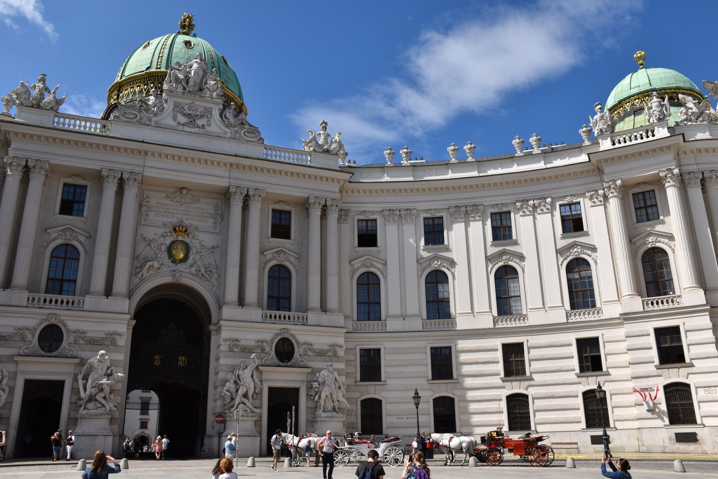 wenen – hofburg bij spaanse rijschool – centrum